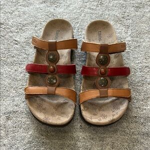 Taos Footwear Red and Brown Leather Sandals